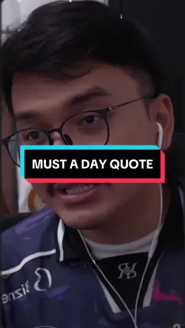 Ga pernah mau minjem atau ngasih pinjeman ke temen. kalo emng keadaan emergency lebih baik gw langsung bayarin dan gak berharap duit balik. deymm @ade #mplindonesia #set1awanade #mplids14 #mustaday 