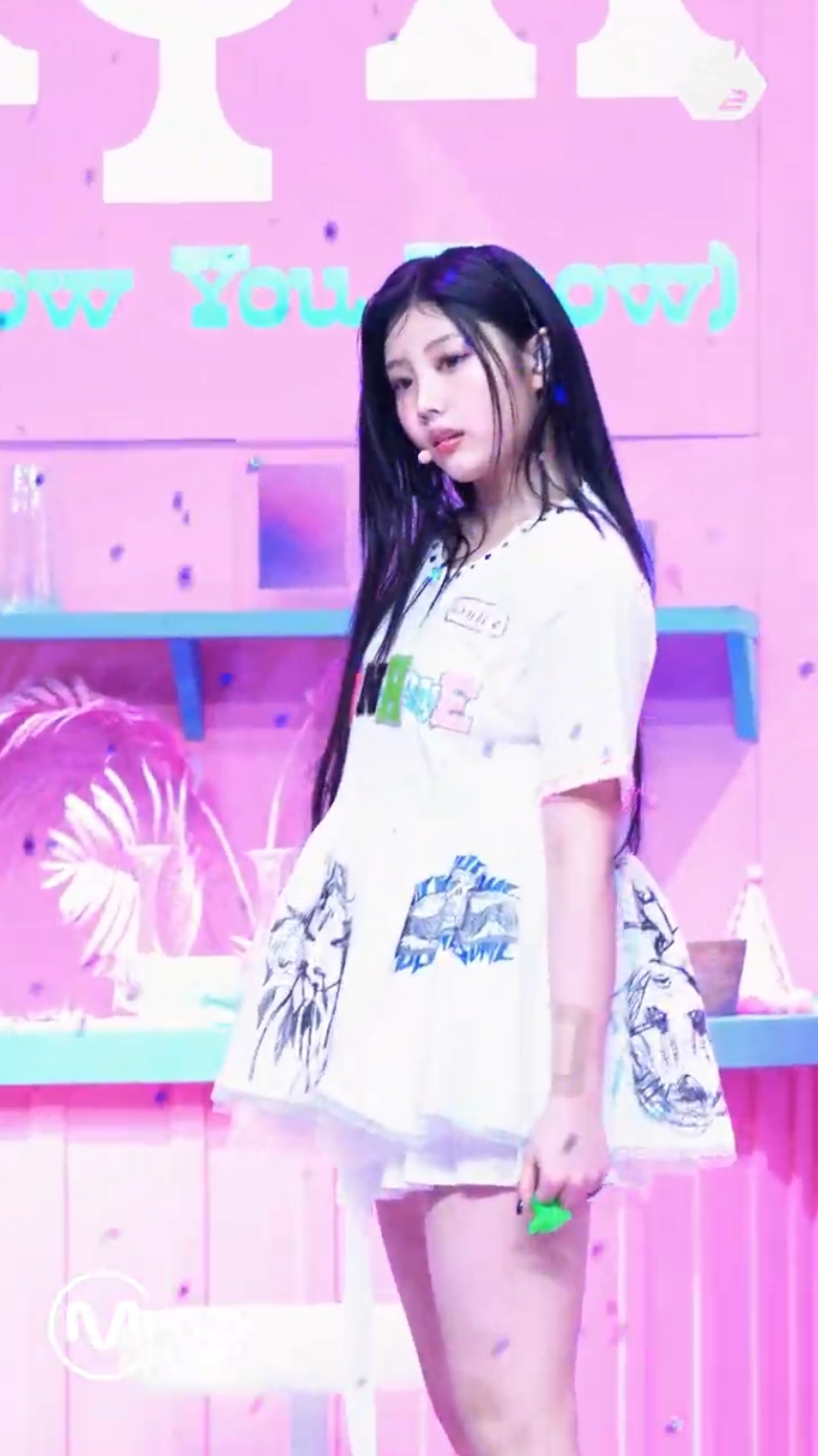 ○ Wonhee Fancam - IYKYK (If You Know You Know) | @MCOUNTDOWN_2024.10.24 #ILLIT #WONHEE #Fancam 