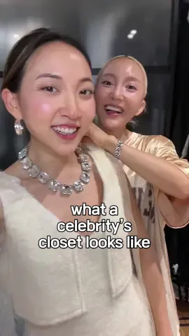 raided my sisters closet 🎤 which look do you like the most?! styled by @BADA #celebritycloset #sisters #twinsisters #celebritystyle #ses #kpopidol #idol #badaandava 