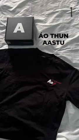 chi tiết chiếc áo từ box quà tặng AASTU #aastu #takeshi #takeshireview #unboxing #iamtakeshi #localbrand #localbrandvietnam #unboxingvideo #review #áothun #tee @Aa Stu. 
