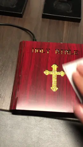 HOLY BIBLE MAGNETIC  LEVITATION CROSS ❤️😇🙏🏻 #fyp #lampung #christiantiktok #godlovesyou 