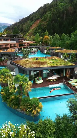 Quellenhof See Lodge 🌴 #Quellenhof #LuxuryRetreat #quellenhofluxuryresorts #viral #tiktok #luxurylife #luxury #quellenhofresorts #quellenhofresorts #timeforrelax #vacationmode #vacationmode #vacationmode #summervibes #italy #enjoy #luxurytravel #tiktokviral #quellenhoflazise #quellenhofsüdtirol #viralvideo #vacation #hotel 