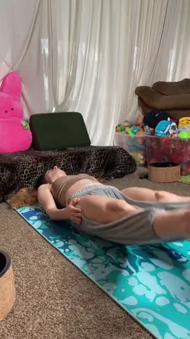 #yogapants #flexiblegirl #trending 