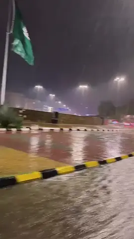 #مطر#ابها_الان #الشتاء #abha #مالي_خلق_احط_هاشتاقات #اكسبلورexplore 