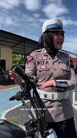 Ampunnn buk polwan🙏✌️😁😁 #fypシ゚viral  #onepiece  #cumicumidarat  #pajeromodifikasi 