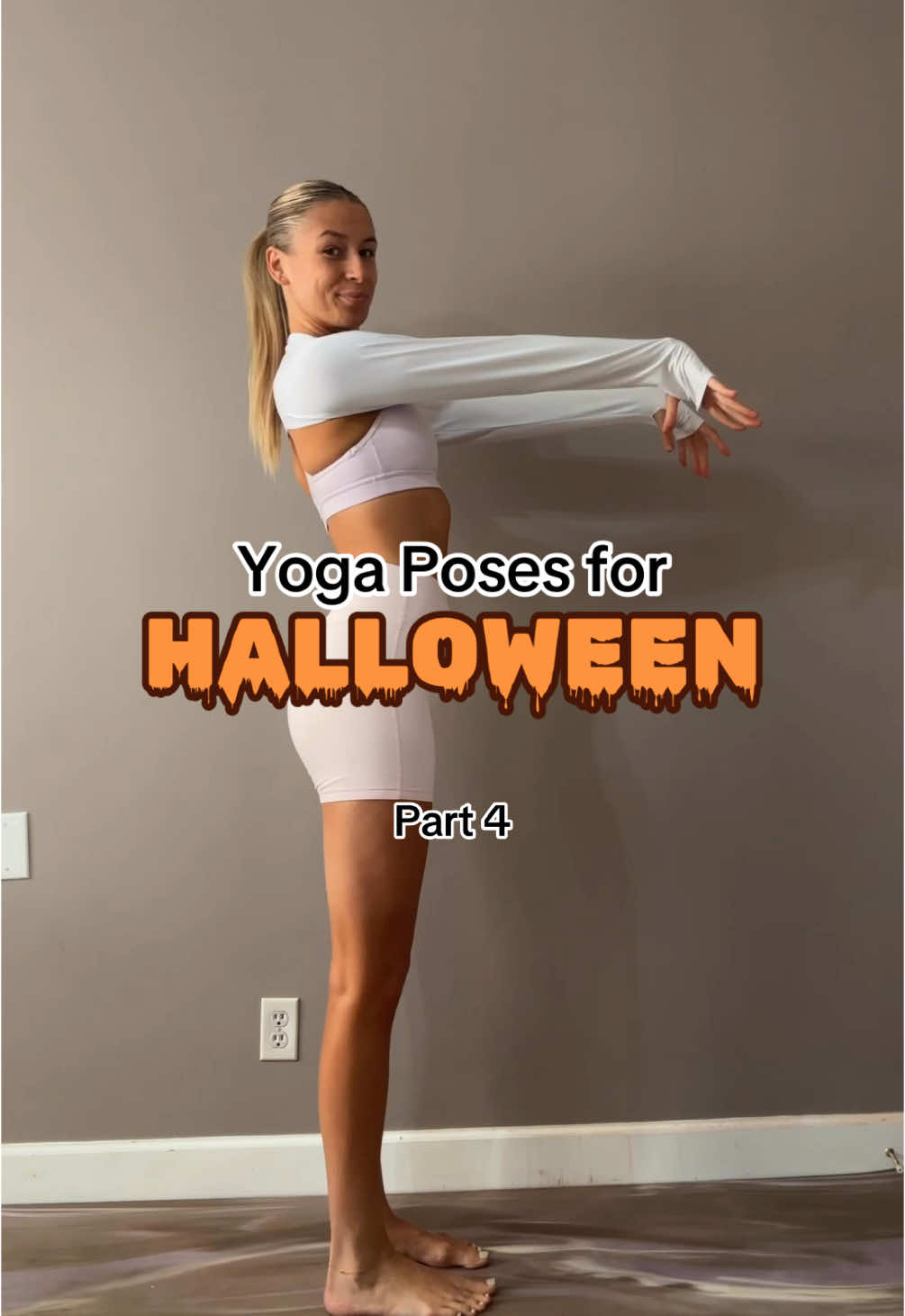 Yoga poses for HALLOWEEN pt. 4 🧟‍♂️👻🎃👹🌙  Stay until the end for the SCARIEST of them all 👻🥲  #yoga  #fyp  #halloween  #halloweenyoga  #halloweencostume  #halloweenlook 