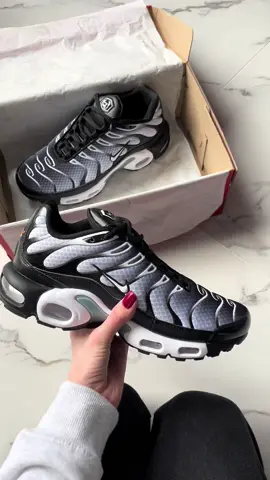 Nike Air Max TN Plus Black Silver White▪️ Mărimi: 40-44 ✅ Lasă-ne un mesaj pe IG: bill_fashion.md🔥 #nikeairmaxplus #viral #chisinaumoldova🇲🇩 #billfashion 