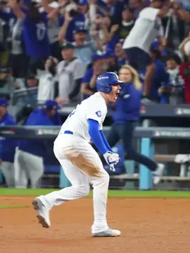 Freddie against all odds || #dodgers #WorldSeries #ws #MLB #fyp #foryoupage #ihatetheyankees #anyonebuttheyankees #freddiefreeman 