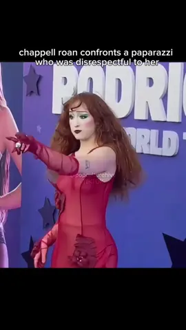 “don’t do that to another artist again” 💪🏼 | #popculturemoments #chappellroan #fypp #popculture #paparazzi 