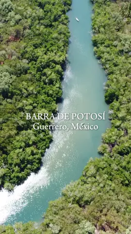 ¡Barra de Potosí, Guerrero! 🌊 Descubre la magia de este tesoro escondido en las costas del Pacifico. Un sublime destino que combina la serenidad de la playas con el esplendor de un entorno natural único lleno de vida, donde sus aguas cristalinas y paisajes impresionantes te invitan a vivir una experiencia de relajación y bienestar. ¡Viaja y vive lo mejor de México!  Discover the magic of this hidden treasure on the Pacific coast. A sublime destination that combines the serenity of its beaches with the splendor of a unique natural environment brimming with life, where its crystal-clear waters and stunning landscapes invite you to experience relaxation and wellness. Travel and experience the best Mexico! #Guerrero #BarraDePotosí #MareaBeachfrontVillas 