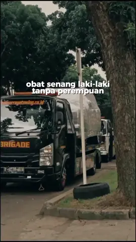 #Ptsinarrayatrans #towingservice #towingjakarta24jam #brigadeteam 