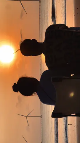 Bình Minh đẹp+Tình Yêu đẹp+ ghé A.FUS -> có video đẹp liền 💚 #afuscoffeeandteacart #binhminhbienbadongtv #bienbadongtravinh #chill #xuhungtiktok 