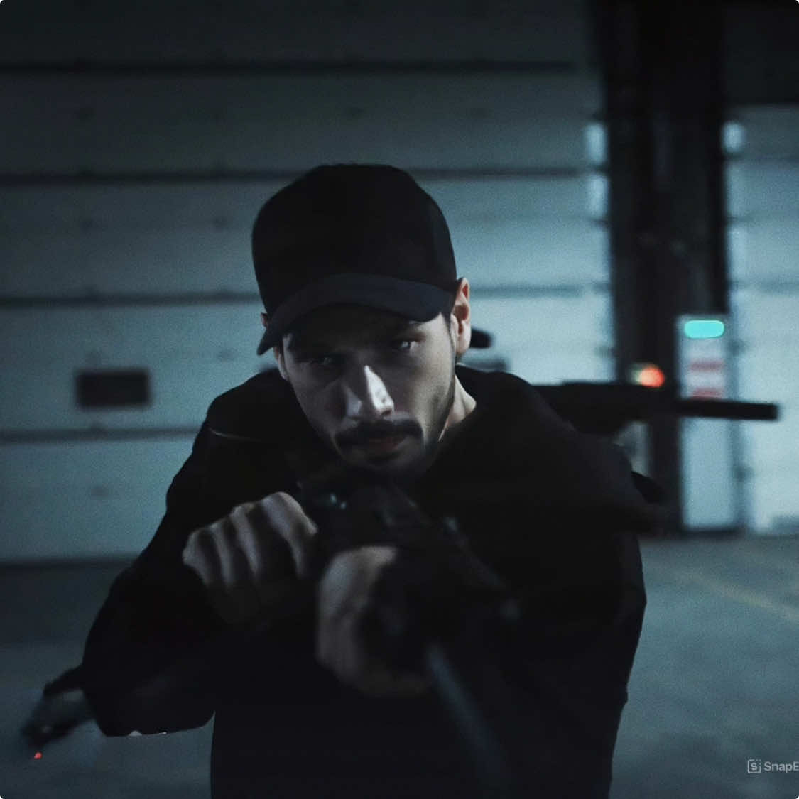 sniper & wifey  🏷️ : #hudutsuzsevdadizi #halzey #turkishseries #zeynepkarasu #halilibrahimkarasu #sniperwifey #denizcanaktas #miraydaner #fyp #حب_بلا_حدود #hudutsuzsevda #denmir 