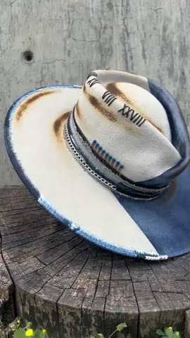 “Bain Engines”  *custom order*  . This hat held so many beautiful details I couldn’t help but share it. Classic rose petal pinch crown with silver belly / colbalt color split. Absolutely love it’s balanced composition.  What two toned hat do you want to see?  . #hatter #hatmaker #customhat #creativeprocess #paint #milliner #millinery #handmade #western #westernfashion #westernstyle #felthat #nashville #nashvilletn #tennessee #storytelling #newmusic #countrymusic #cowboyhat #cowgirlhat #fashioninspiration 