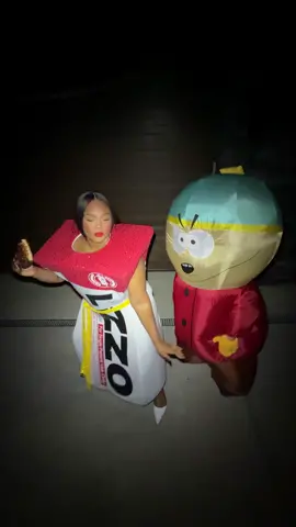Mama.. a Cartman behind you 😳