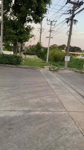 #วัยรุ่นอ่างทอง #เด็กบ้านนอก #คุณธนกฤต #WaveBanMill 