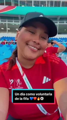No saben lo emocionada y lo feliz que esoty haciendo eshe voluntariado ❤️🔥💙 apoyen este contenido que vengo con mas experiencias ☺️🙏✨ #fyp #parati #fifa #fifavolunteer #voluntariado #futbol⚽️ #fifavolunteer #u17wwc #U17WWC 