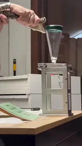 Poison 🐍 #poison # Adamparfumerie # perfume