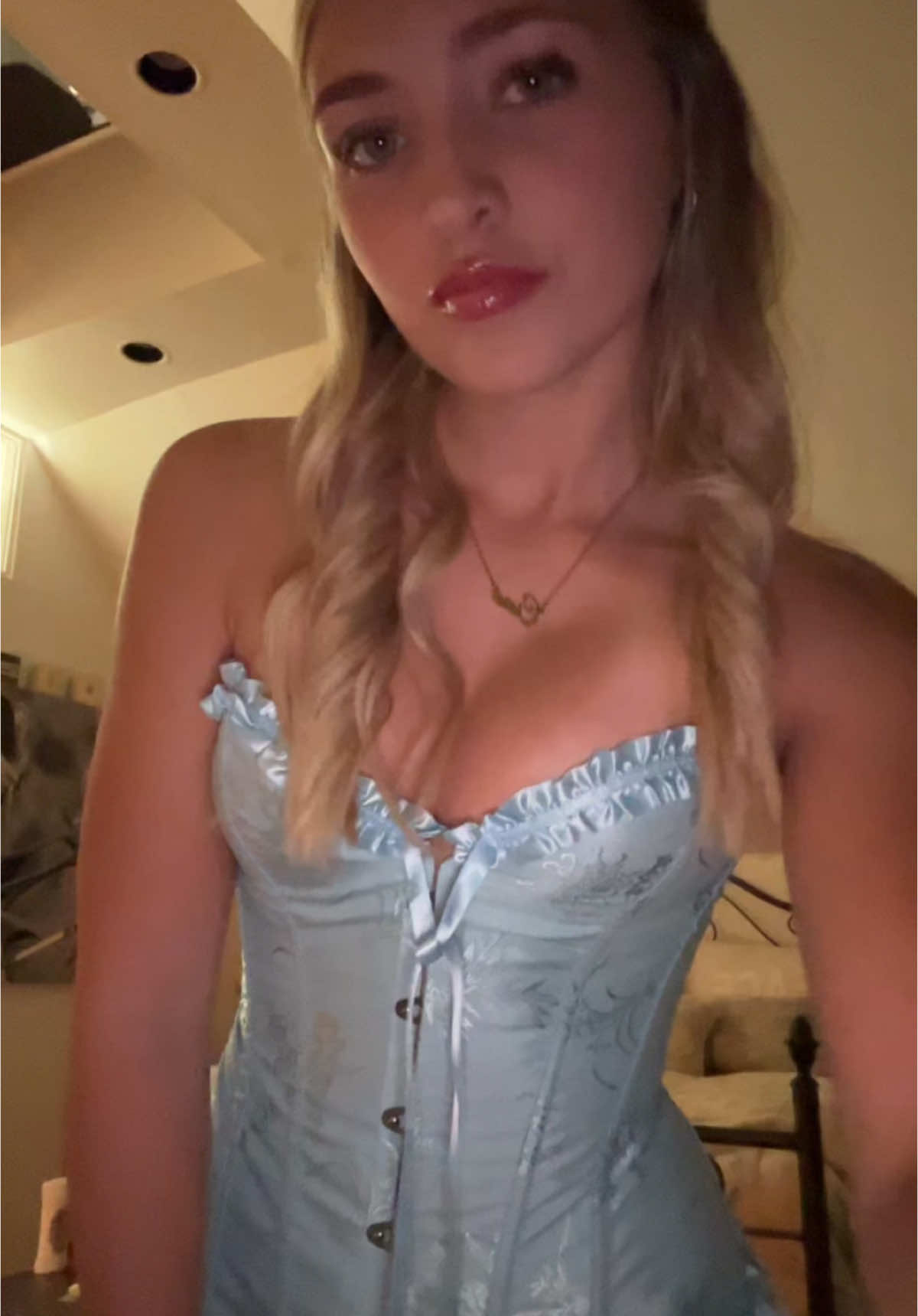 alice in wonderland🤍🤍