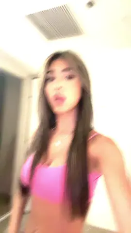 מכורה למצלמה אחורית #פוריו 