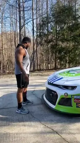 People Are Awesome - Man Shows Strength By Lifting Car ｜ People Are Awe..