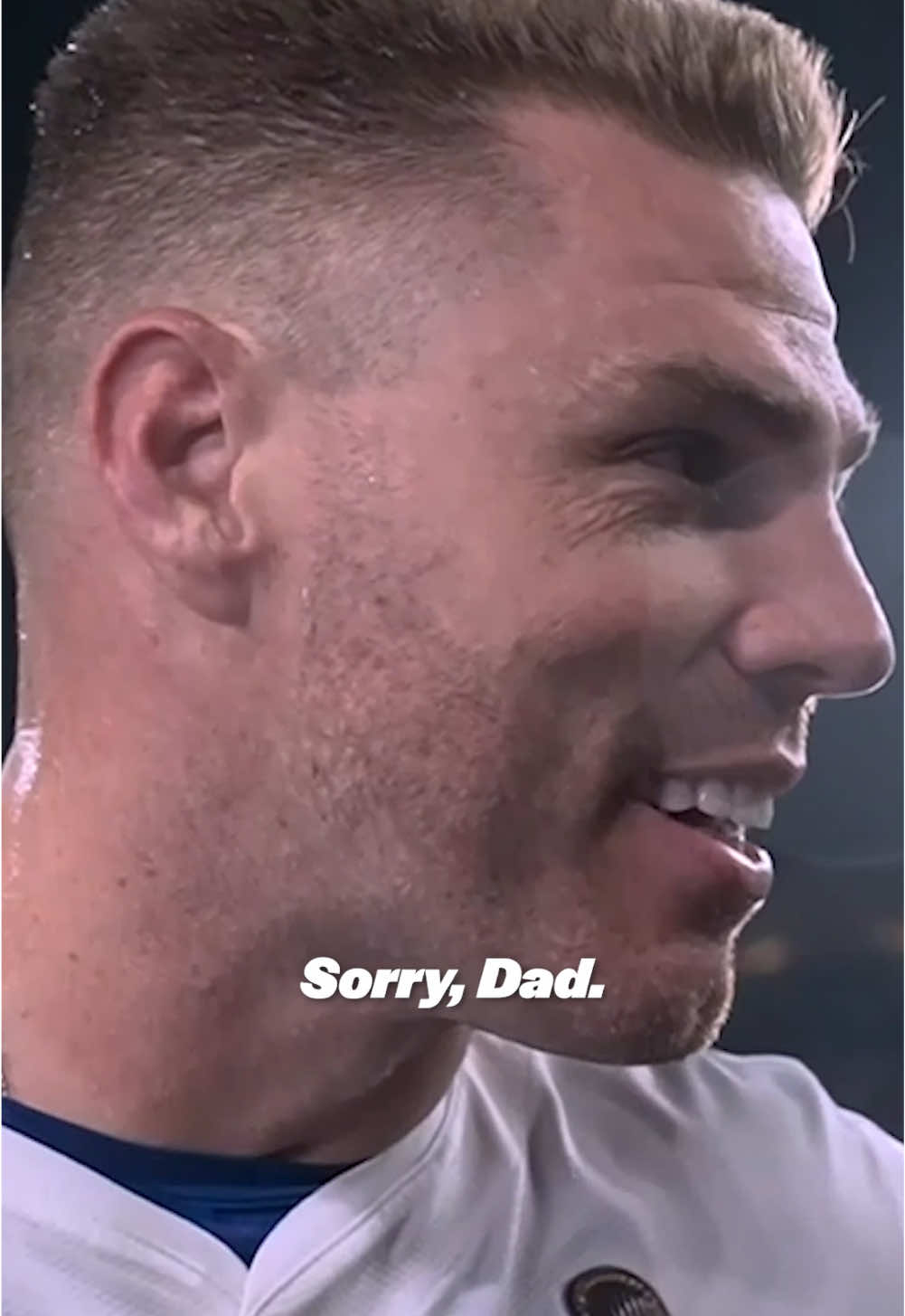 “This isn’t my moment. That’s my dad’s moment.” 🥹 #WorldSeries #dodgers #sports #losangeles #dad 