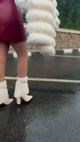 هسه شنو والجو حلو❤️ #مطر #الشعب_الصيني_ماله_حل😂😂 #kuwait🇰🇼 #model #foryou #fyp #red