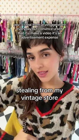 some call me a business guru  #SmallBusiness #smallbusinesscheck #shopping #designer #design #shoppinghaul #vintage #vintagefashion 