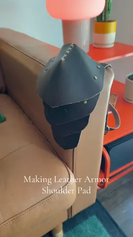 Sick day crafts #fypシ #ttartisan #leathercraft #armor #cosplay #renfaire #medievaltiktok #knight #leatherarmor #crafts #aesthetic #costume #halloween #larp #art #tutorial  #process #creating #leather #cutting #rivets 