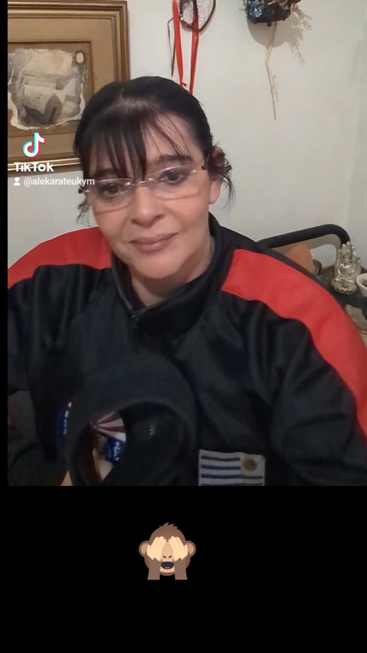 Cinto negro en 2 años??? #karatedo #paraniñosyniñas #karatekid #diamundialkarate 