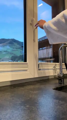 صباح من صباحات زيلامسي البهيه 👩🏼‍🌾🌲 #زيلامسي  #النمسا🇦🇹 #اوروبا #سفر 