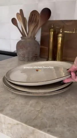 Favorite amazon kitchen finds 🤎 How gorgeous is this dinnerware set?! I love the irregularity of each dish 🫶 It’s what makes each piece special and gives it that organic look ✨ #homefinds #kitchen #kitchenfinds #amazonmusthaves #amazonfinds #amazonfavorites #amazonhome #aesthetic #aesthetics #kitchenessentials #neutralhome 
