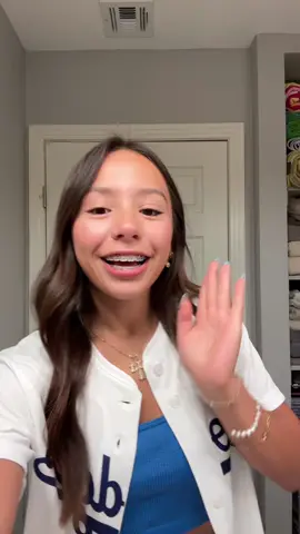 long vid but trust its worth it!!sale starts nov 1!! #fyp #giftideas #gift #giftsforsister #giftsformom #christmas #makeup #christmaswishlist #girlfriend #giftsforher 