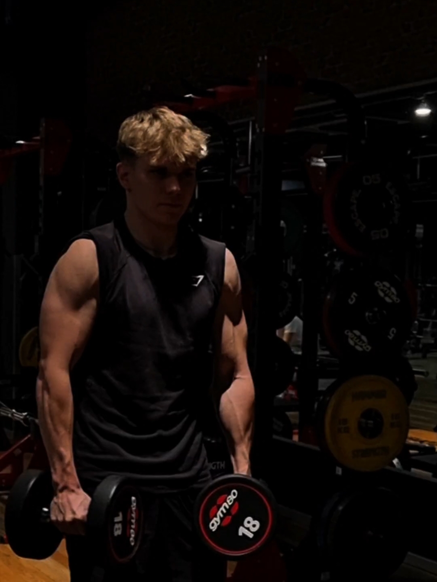 Calm music during training>>> #calmtok #gym #youvsyou #fyp #gymshark 