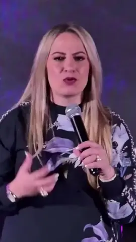 Iglesia, tu familia es tu primer ministerio. 🧑‍🧑‍🧒‍🧒🏠 @PROFETA FABIOLA DE MUÑOZ @APÓSTOL SERGIO 