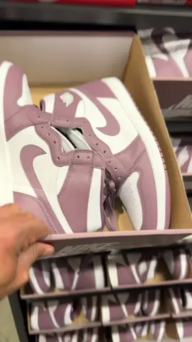 Volvi a queens nike factory #nike #paratiiiiiiiiiiiiiiiiiiiiiiiiiiiiiii #viralvideo #ofertas #ny 