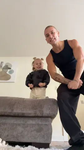 the bravest❤️ #unclebob #uncle #funcle #fyp #babysitting #bigbro #cute #viralvideo #funny #foryou #comedy #foryoupage #laugh #trending #baby #fun #cutebaby #dance #niece #bestie #bestfriend #toddlersoftiktok 
