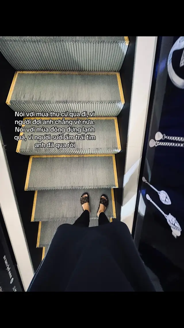 Chắc ai đó sẽ về thôi…..