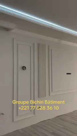 Décoration moulures disponible  #groupebichiribatiment #decoration #lambris #moulure #meubletv #fauxplafonddakar🇸🇳 