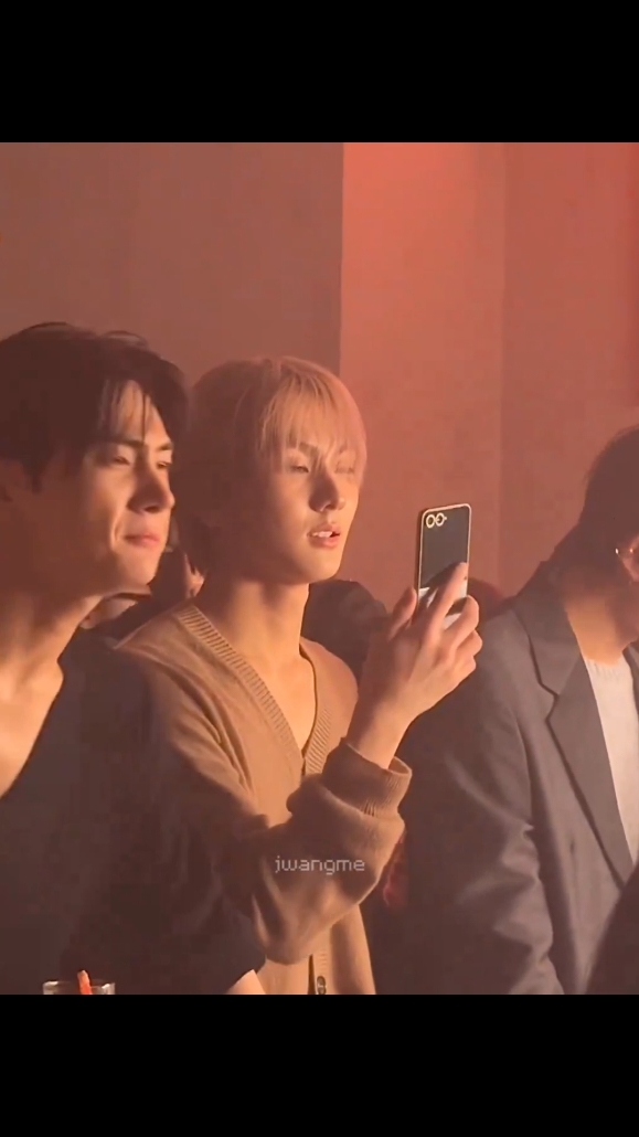 😻🔥🔥#fyp #enhypen #pradaxenhypen #ponmeenparati #jake #niki #sunghoon #sunoo #jay #jungwon 