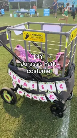 since everyone loved the slinky dog costume from last year, here was their first halloween 🥹 also, they were so small, I literally had to buy dog dinosaur costumes for them because all the baby ones were massive 😂  #halloweencostume #baby #twinbabies #babytok #halloween #MomsofTikTok #momtok #sahm #fypシ #fyppppppppppppppppppppppp #CapCut 