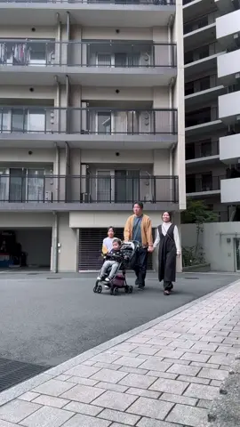 အကီ ကျောင်းအတွက်အနွေးထည်ကုတ်အိန်ကျီသွားဝယ်🇯🇵🇲🇲