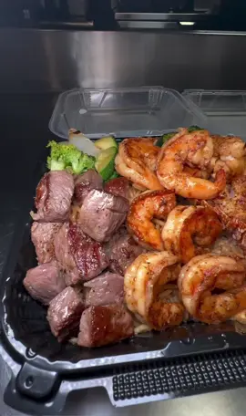 Lunch 💛🖤🧡 #millionviews #fyp #fypシ゚viral #tiktok #tiktoker #tiktokphilippines #trendingvideo #trending #cravings #lunch #latelunch 