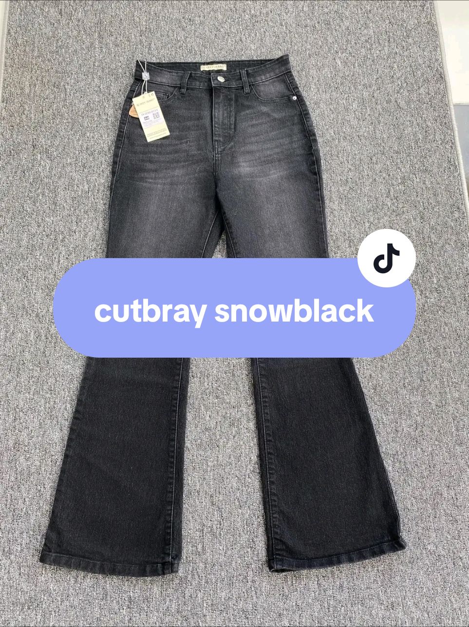 Cutbray nya cakep bangetttt🤩💗 #cutbray #cutbrayjeans #cutbraywanita #jeans #jeanshighwaist #fypシ゚viral🖤tiktok #fypシ゚ #trendingtiktok #jeansviral #fyp #wibgajian 
