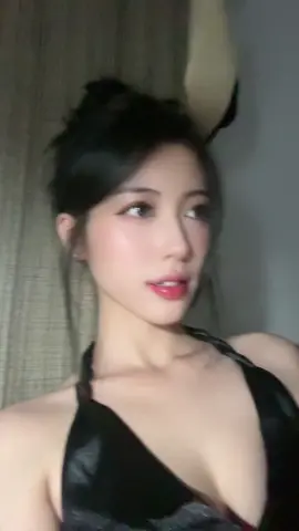 ng dep thi thuong gi a