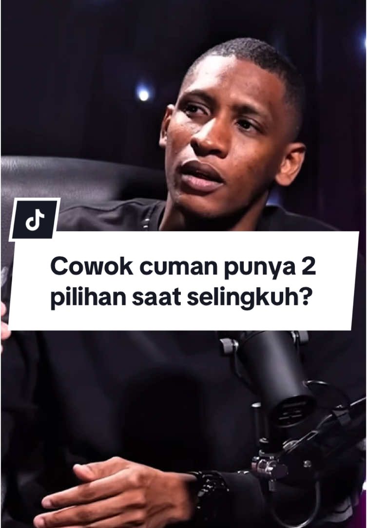 COWOK CUMAN PUNYA 2 PILIHAN SAAT SELINGKUH? #bocoumahmad #azkacorbuzier #podcastclips #selingkuh #fyp