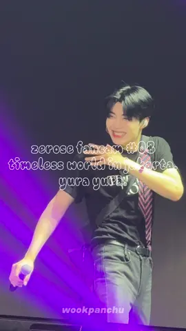 [박건욱_직캠_08] timeless world in jakarta - yura yura ver. #제베원 #제로베이스원 #제로즈 #박건욱 #건욱 #직캠 #zb1 #zerobaseone #parkgunwook #gunwook 