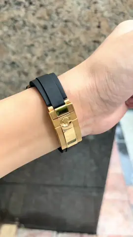 #watch #fyp #foryou #fashion #wristwatches #watches #bling #rolex #Rolexwatch 