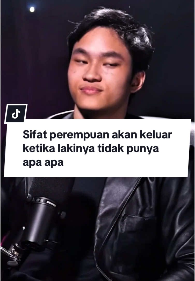 SIFAT PEREMPUAN AKAN KELUAR KETIKA LAKI NYA TIDAK PUNYA APA APA #bocoumahmad #azkacorbuzier #podcastclips #pasangan #fyp 