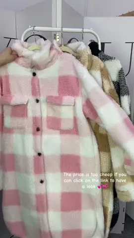 Take the beautiful and warm coat home and take the happy mood out #womenswear #TikTokMadeMeBuyit #spotlight #tiktokshopbacktoschool #comfortable #us #TikTokShop #foryoudays #stockholmstyle #fyp #falldealsforyou #blackfriday #dealdrops  #dealsforyoudays #tiktokshopbacktoschool #tiktokmademebuyit #spotlightfinds #apotlight #OOTD #us #fashion #elegant #pretty #cute #TrendNew #StylishOuterwear #IGotItFromTikTok #TikTokshop #Fashion2024  #tiktokshopblackfriday #tiktokshopcybermonday #tiktokshopholidayhaul #blackfriday 